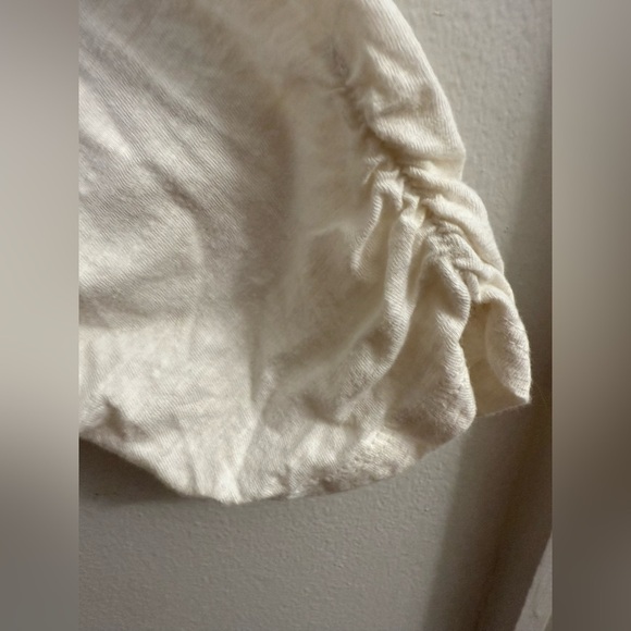 Lane Bryant Scoop Neck Frayed Cream 3/4 Scrunched Sleeves Size 22/24￼ - Picture 4 of 5